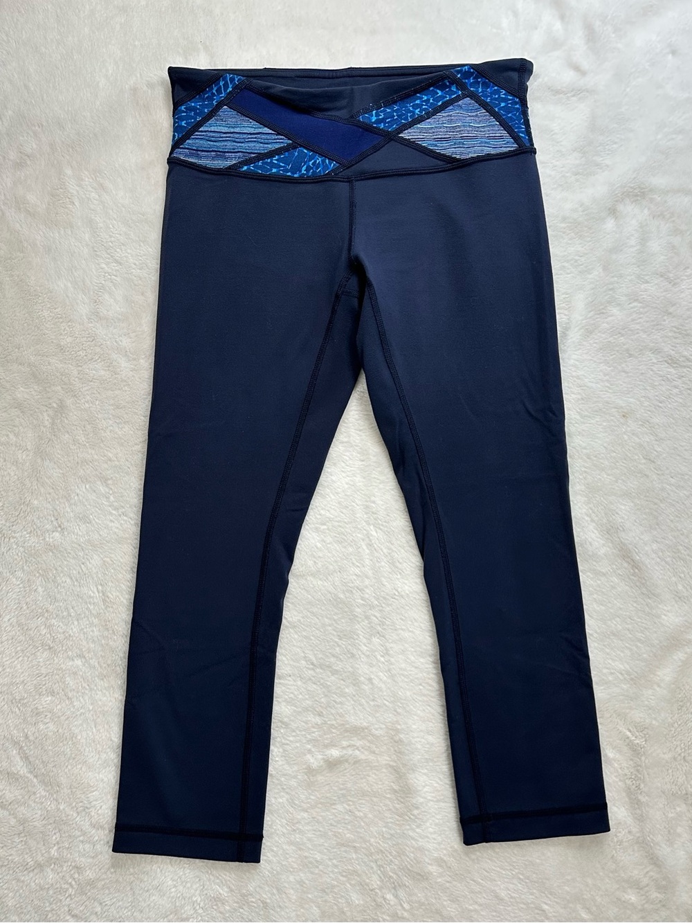 Lululemon Wunder Under Crop III Inkwell Mixed Quilt Geometric Waistband Size 6